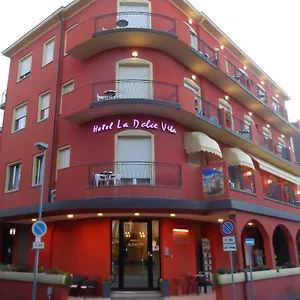 hotel-la-dolce-vita.riccione-hotels.org/